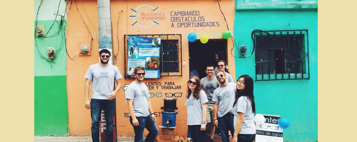 Experiential Learning group of students